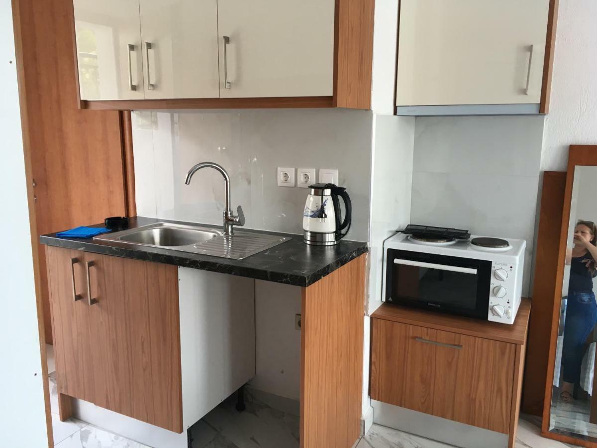 Villa Askamnia And Suites Nikiti  Ngoại thất bức ảnh